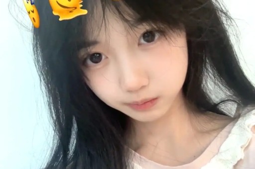 原来她早已结婚丈夫是国家一级演员如今定居上海被家人宠成宝
