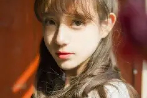 不到24小时娱乐圈又出三大八卦顶流小花、男星带女儿见情人