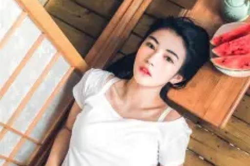 谢娜彻底塌房！这次张杰也救不了她