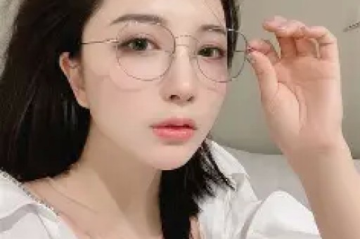娱乐圈一天爆三大离谱瓜:宋祖儿刘宇宁疑似恋爱赵子琪怒怼节目组李楷灿机场被抓!-第1张图片- 娱乐圈一天爆三大离谱瓜:宋祖儿刘宇宁疑似恋爱赵子琪怒怼节目组李楷灿机场被抓!-第1张图片-